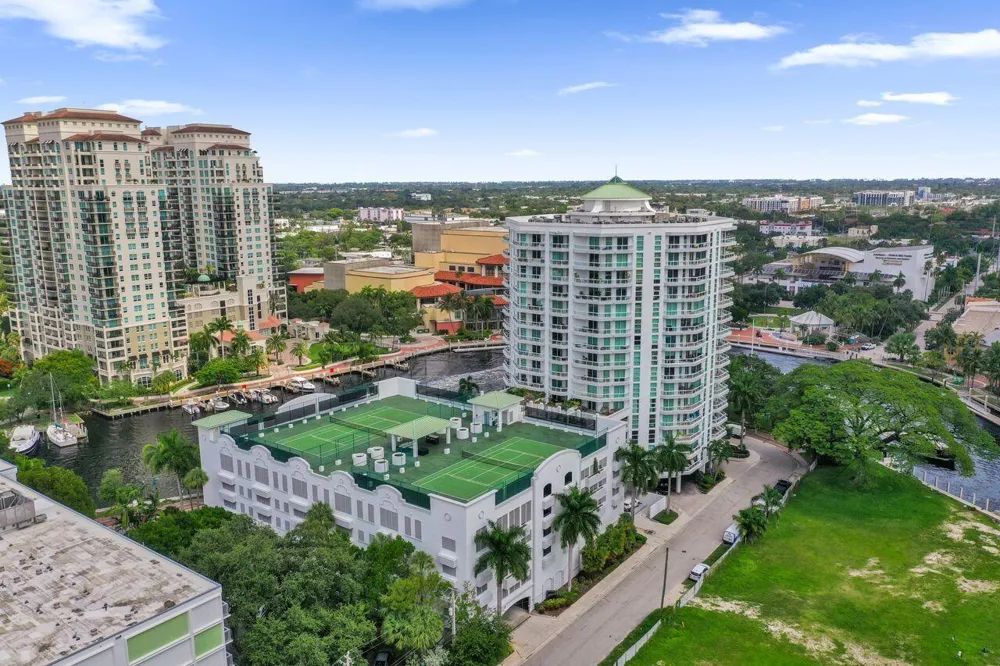 401 SW 4TH AVENUE #203 Fort Lauderdale, FL 33315