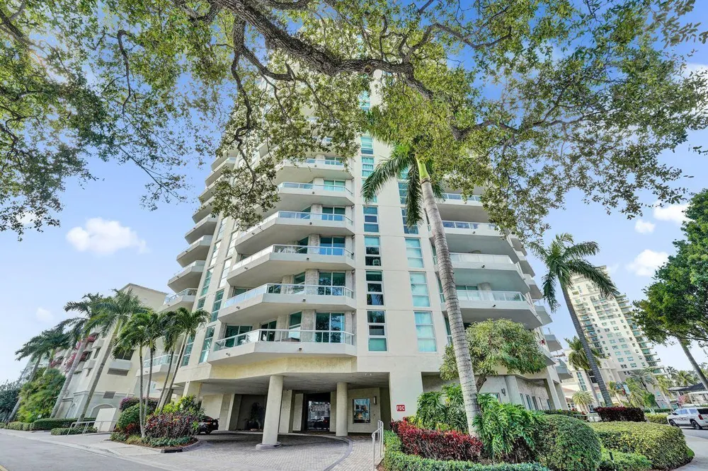 401 SW 4TH AVENUE #203 Fort Lauderdale, FL 33315