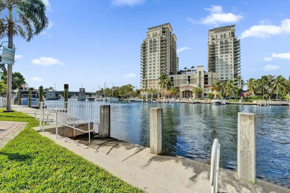 401 SW 4TH AVENUE #203 Fort Lauderdale, FL 33315