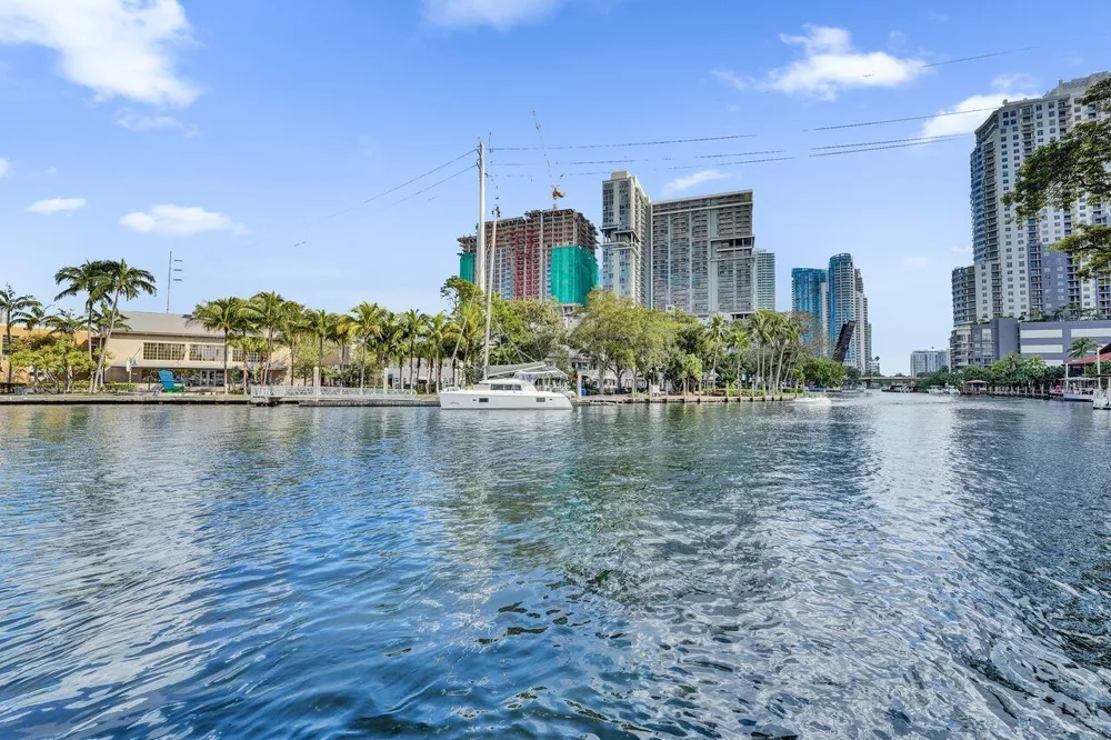 401 SW 4TH AVENUE #203 Fort Lauderdale, FL 33315
