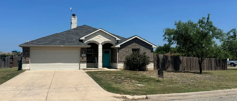 805 Wind Song Stephenville, TX 76401