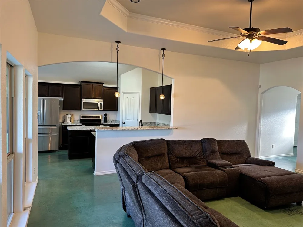 805 Wind Song Stephenville, TX 76401
