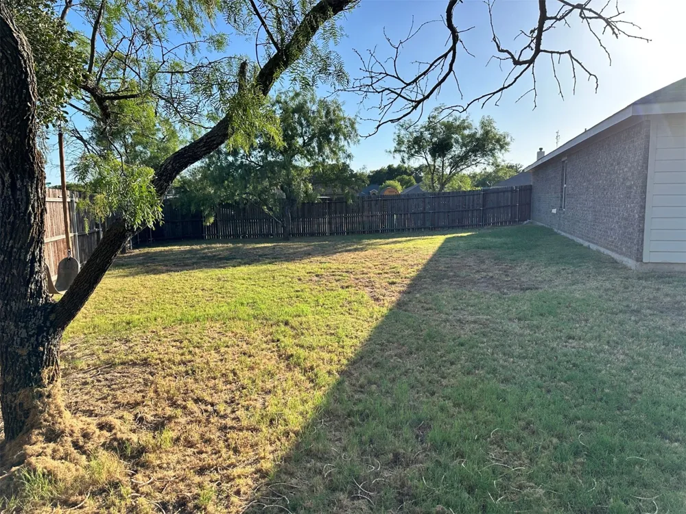 805 Wind Song Stephenville, TX 76401