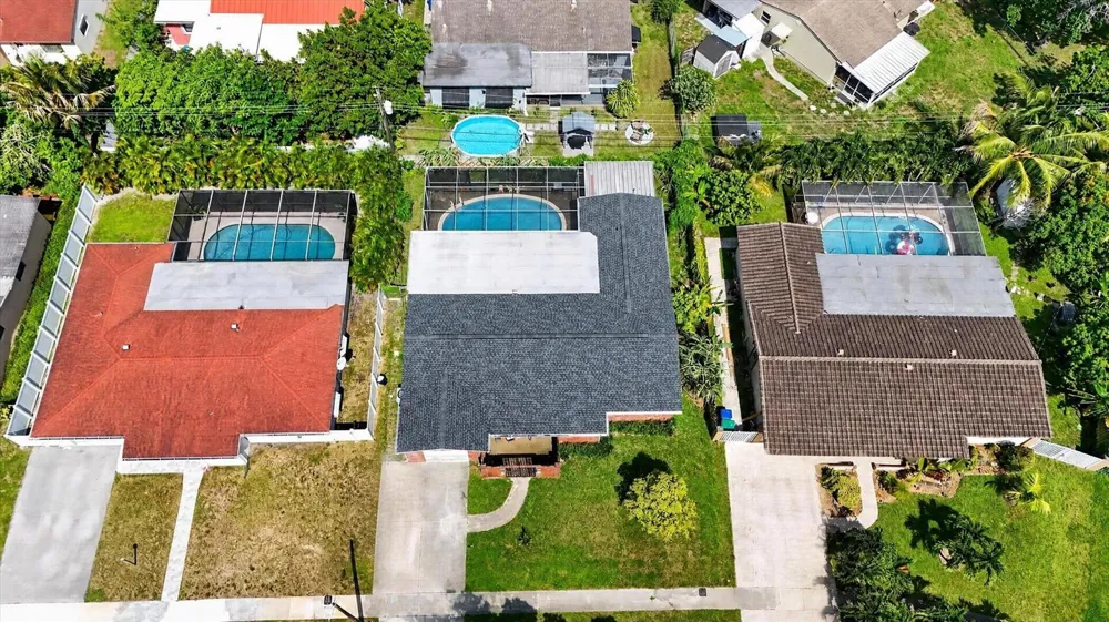 2251 SW 67TH WAY NE Miramar, FL 33023