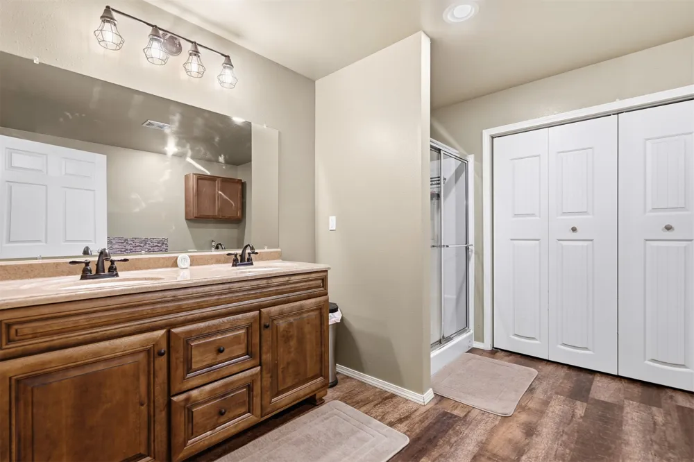 9989 Polecat Avenue Kingston, OK 73439