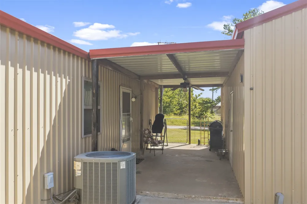 9989 Polecat Avenue Kingston, OK 73439