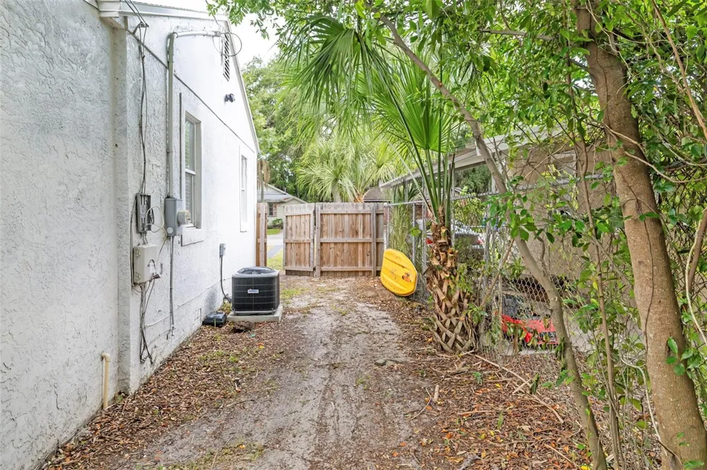 1636 PRESCOTT STREET S St Petersburg, FL 33712