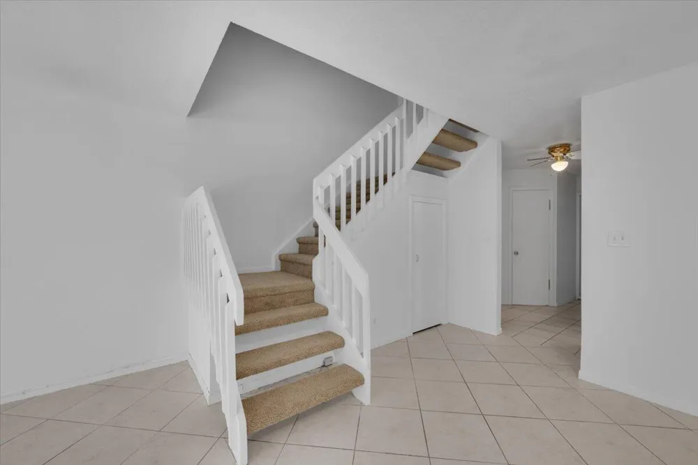 4718 NW 82nd Avenue #1706 Lauderhill, FL 33351