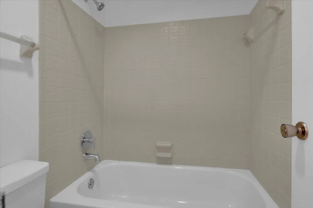 4718 NW 82nd Avenue #1706 Lauderhill, FL 33351