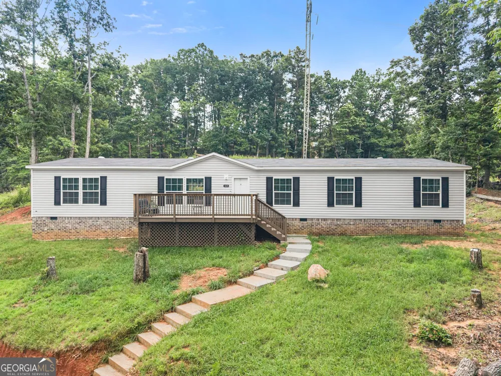 1625 Asbury Mill RD Cleveland, GA 30528