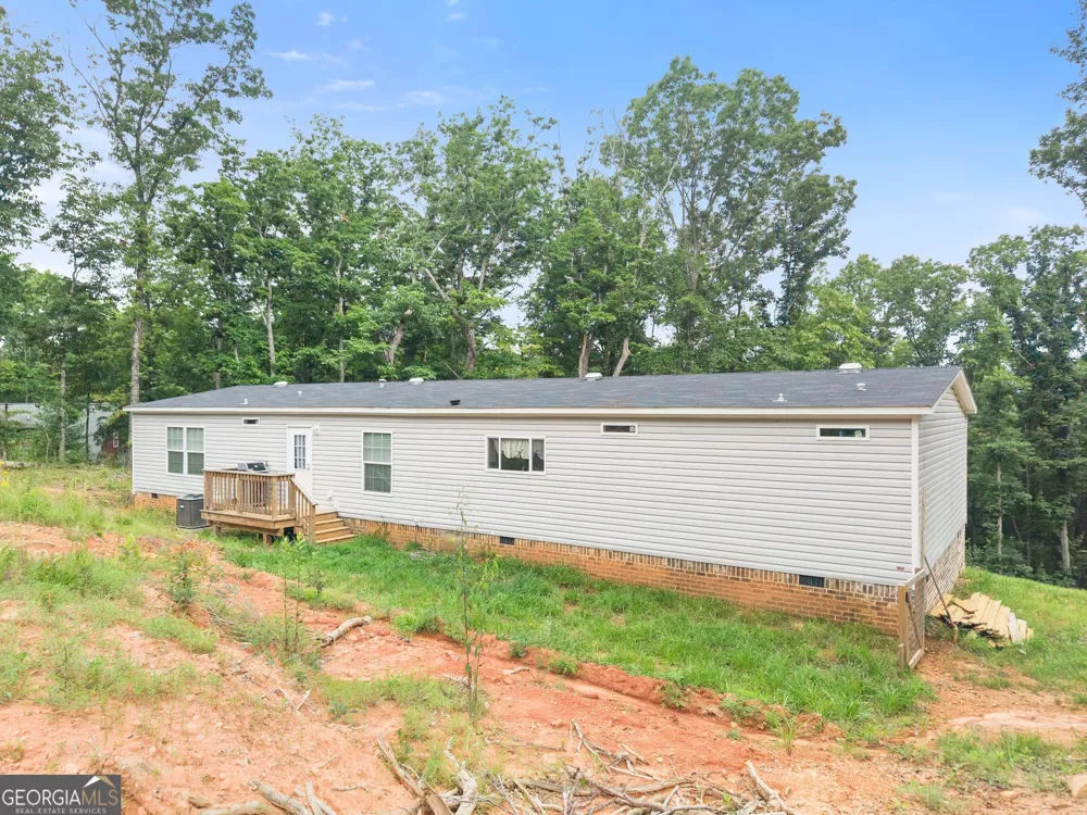 1625 Asbury Mill RD Cleveland, GA 30528