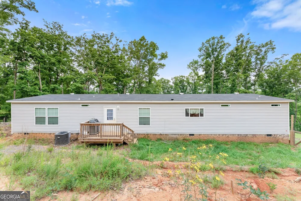 1625 Asbury Mill RD Cleveland, GA 30528