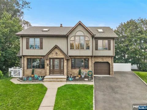 6 Tyler Court