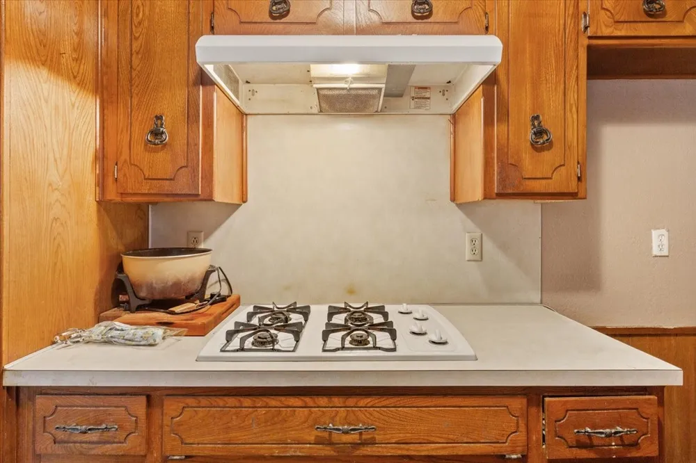 525 San Antonio Street Marlin, TX 76661