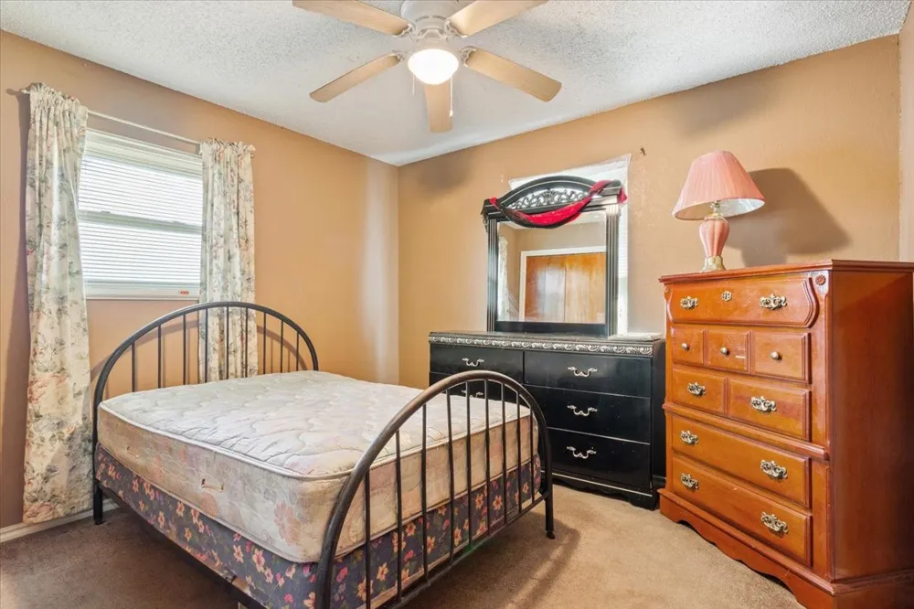 525 San Antonio Street Marlin, TX 76661
