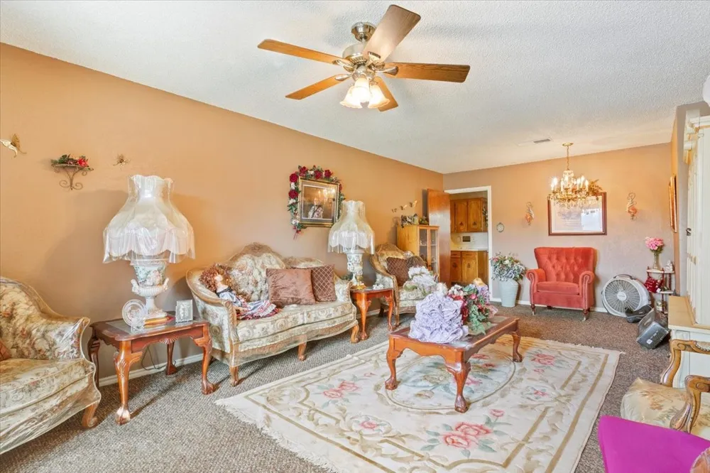 525 San Antonio Street Marlin, TX 76661