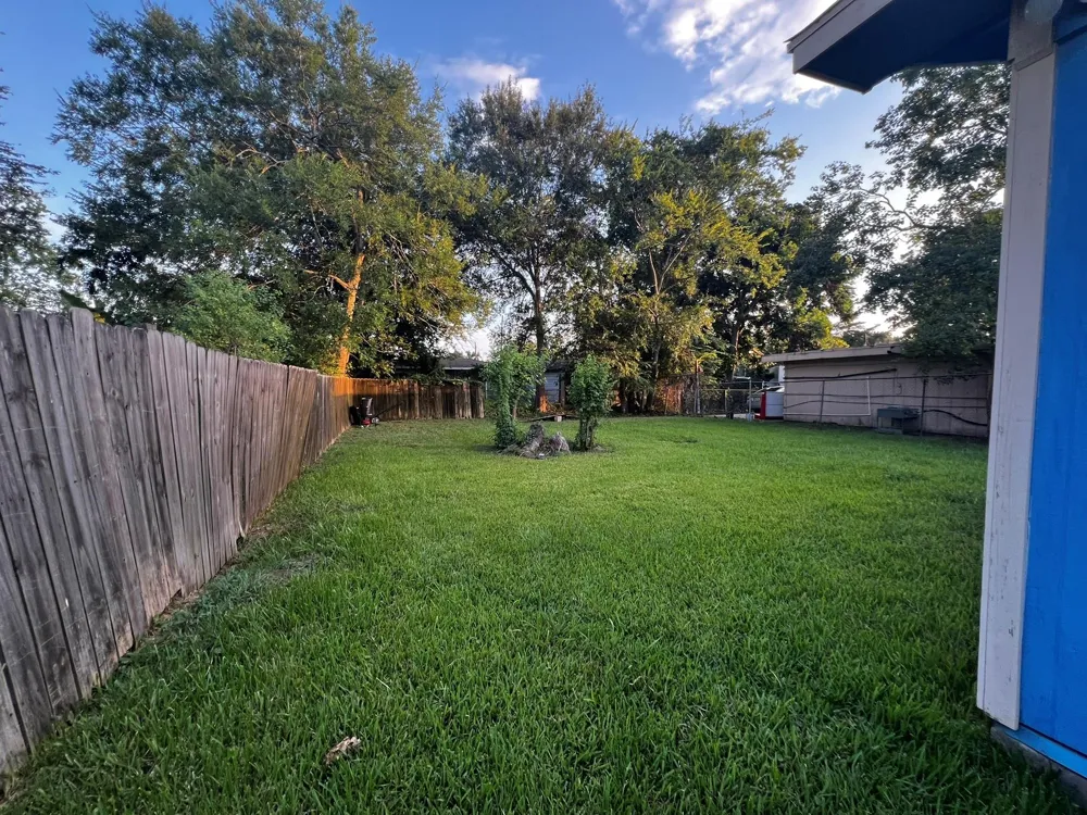 2875 Hebert Street Beaumont, TX 77705