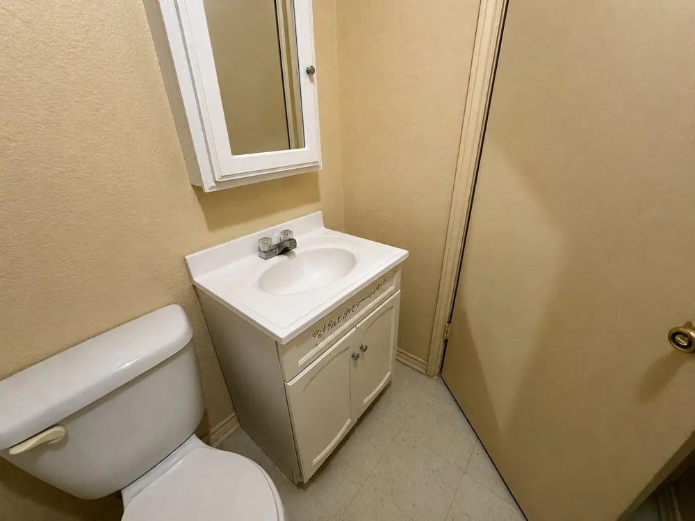 2875 Hebert Street Beaumont, TX 77705