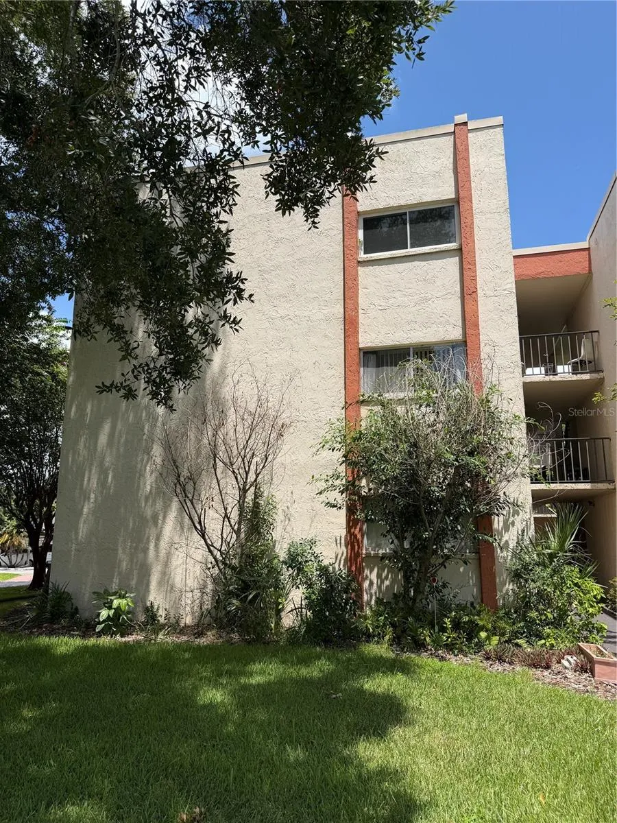 1130 LAKE PARKER AVENUE #C229 Lakeland, FL 33805