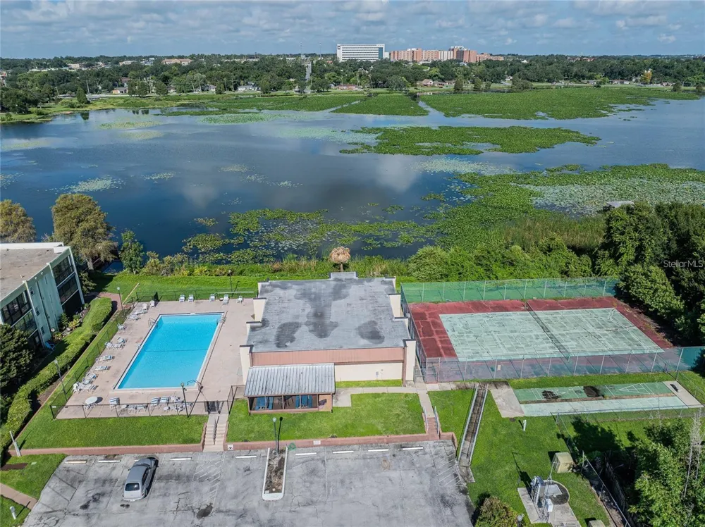 1130 LAKE PARKER AVENUE #C229 Lakeland, FL 33805
