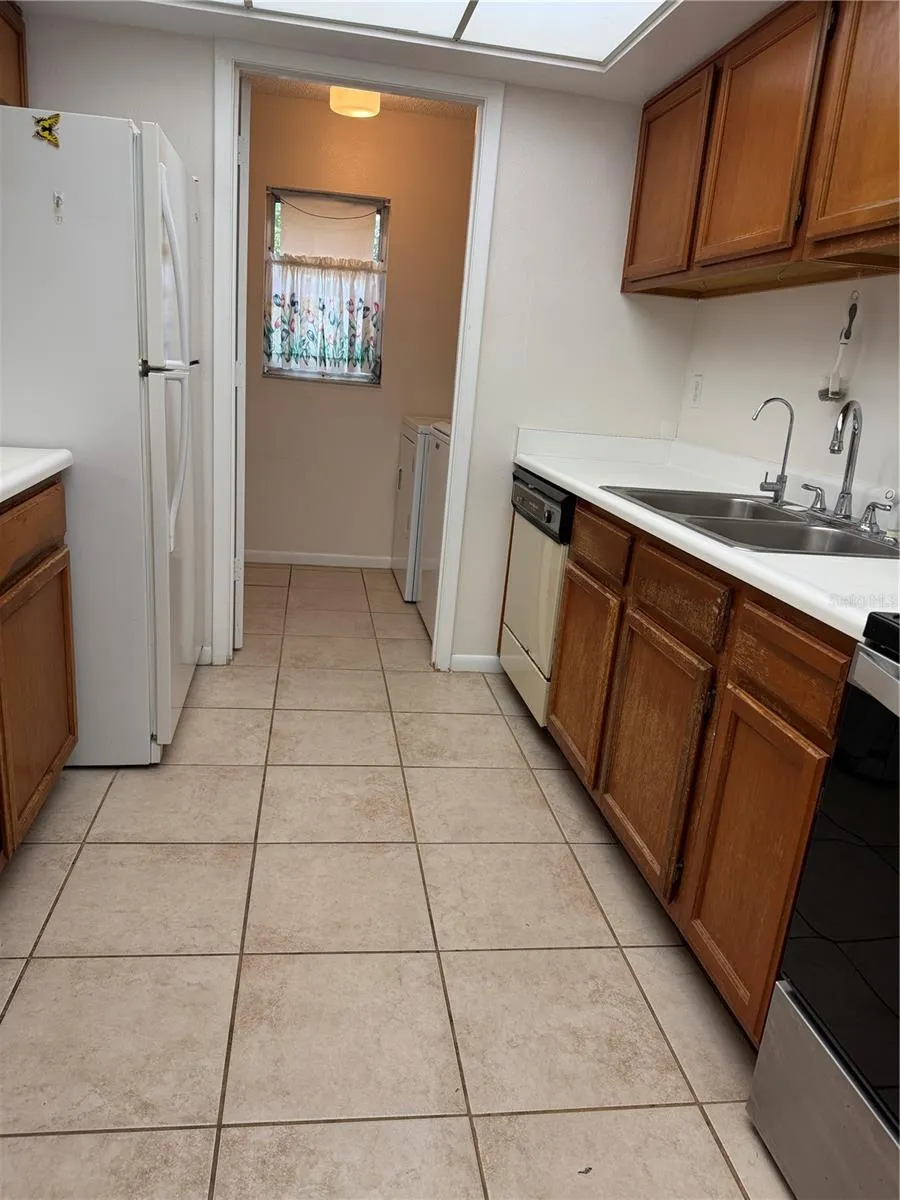 1130 LAKE PARKER AVENUE #C229 Lakeland, FL 33805