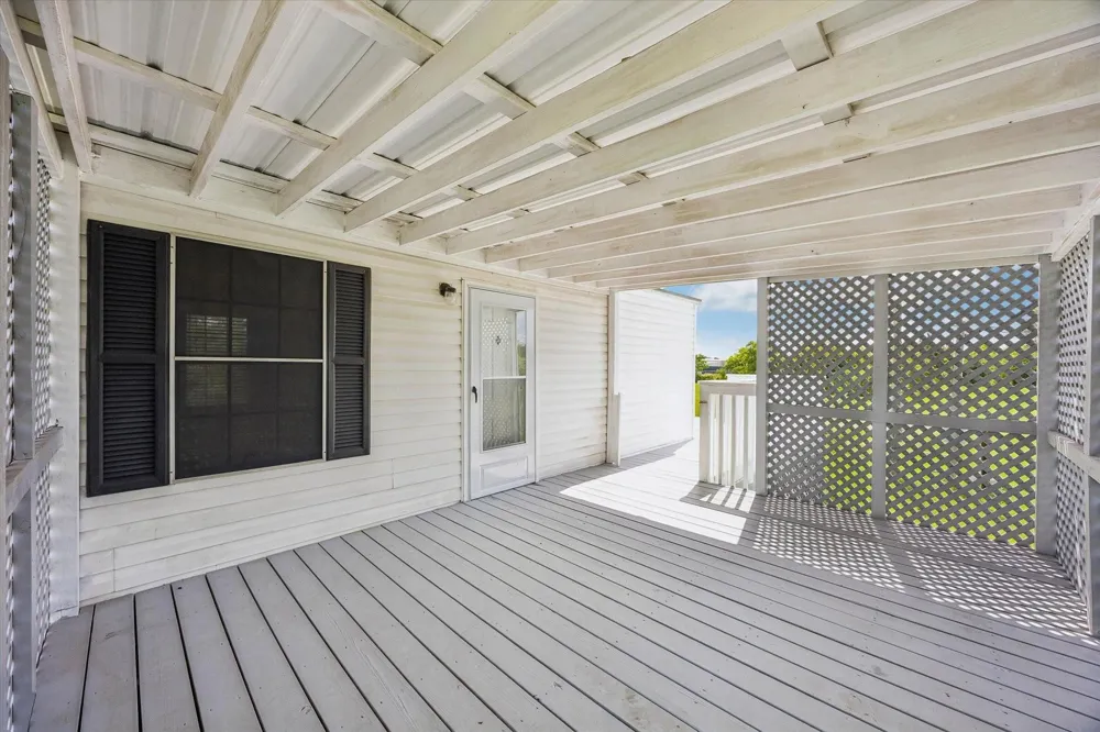 5806 S Highway 35 Alvin, TX 77511