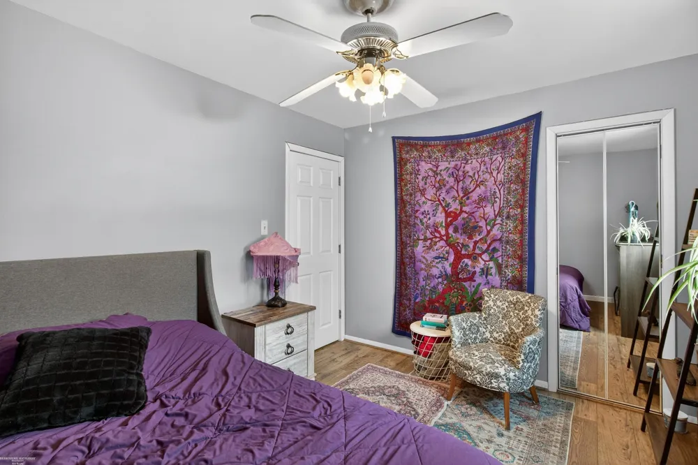 19795 Macel Street Roseville City, MI 48066