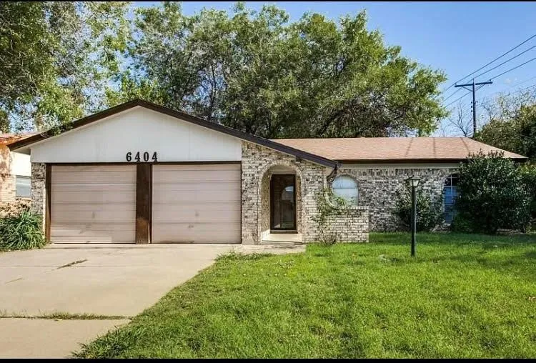 6404 Moonglow Lane Watauga, TX 76148