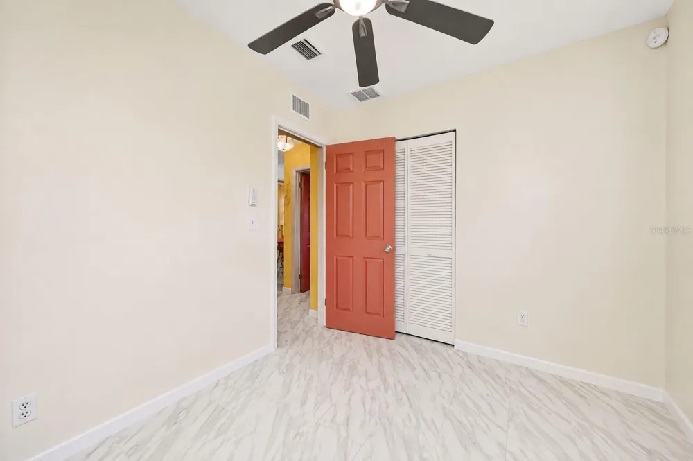 1572 77TH AVENUE St Petersburg, FL 33702