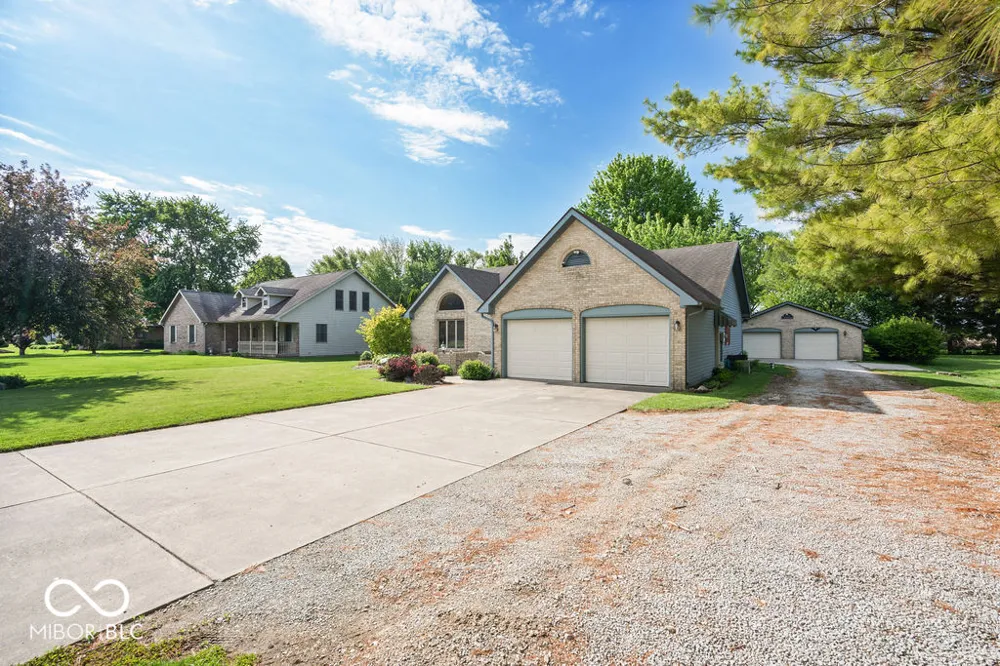 1597 W Division Road Tipton, IN 46072