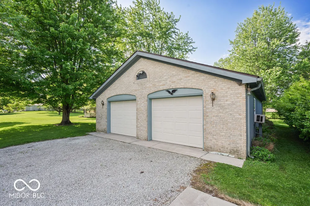 1597 W Division Road Tipton, IN 46072
