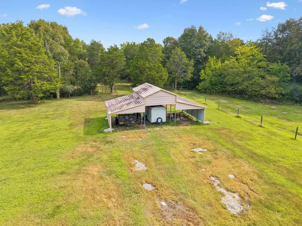 1420 S Berlin Rd Lewisburg, TN 37091