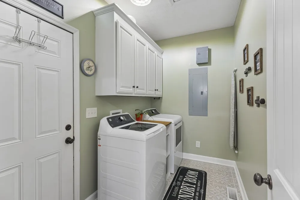 1420 S Berlin Rd Lewisburg, TN 37091
