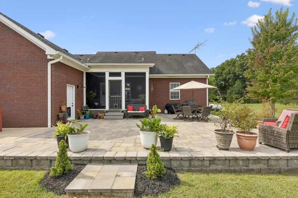 1420 S Berlin Rd Lewisburg, TN 37091