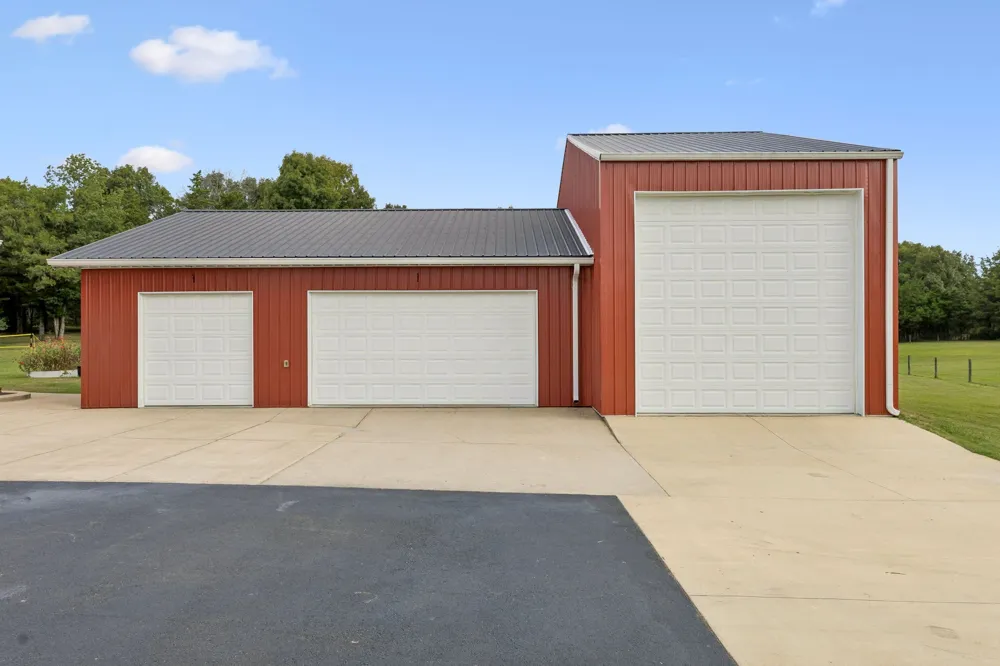 1420 S Berlin Rd Lewisburg, TN 37091