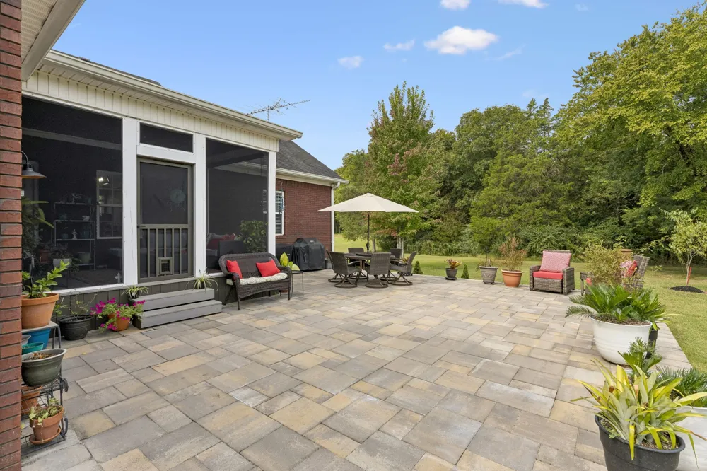 1420 S Berlin Rd Lewisburg, TN 37091