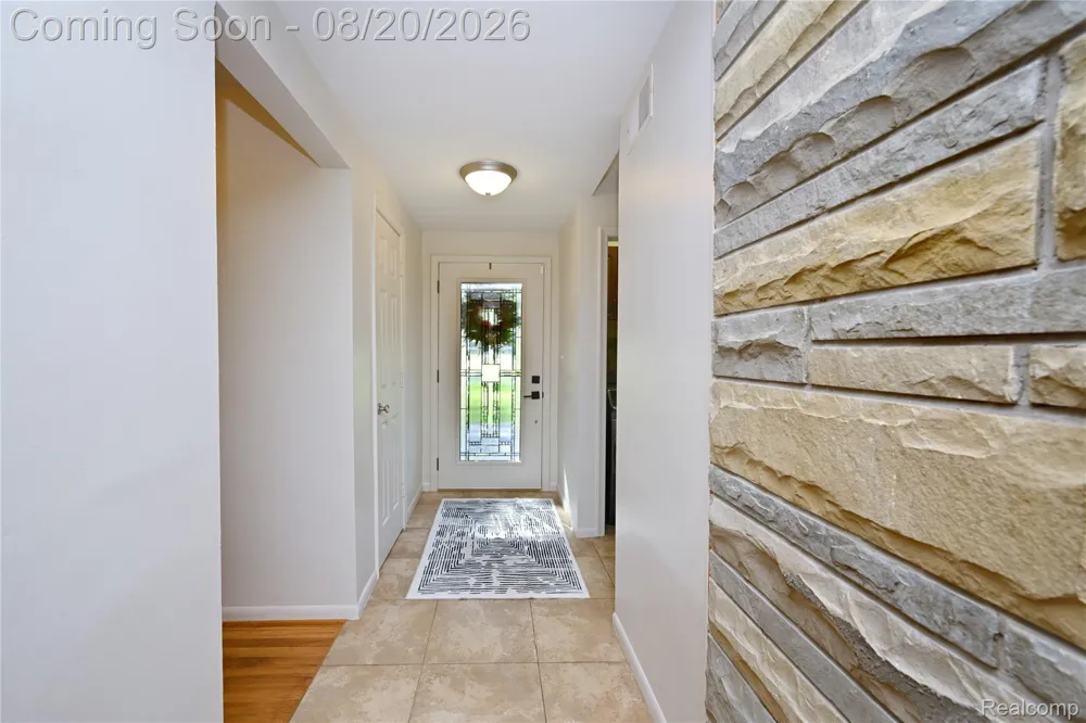 2374 Rutherford Road Bloomfield Hills City, MI 48302