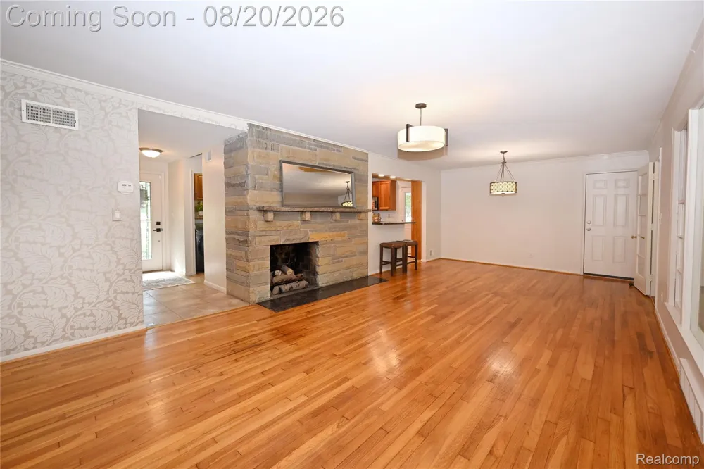 2374 Rutherford Road Bloomfield Hills City, MI 48302