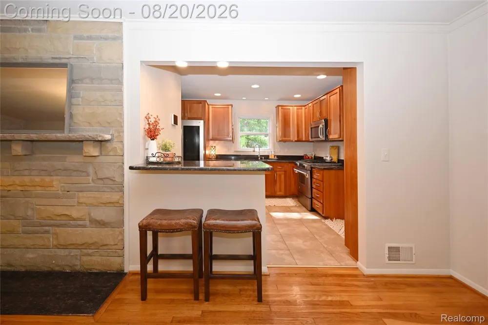 2374 Rutherford Road Bloomfield Hills City, MI 48302