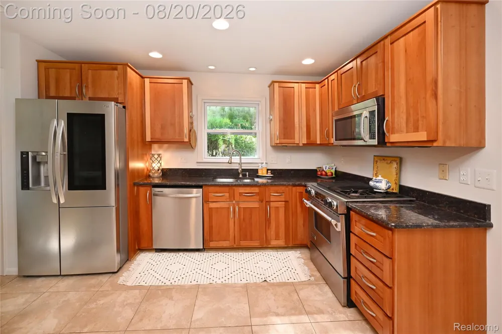 2374 Rutherford Road Bloomfield Hills City, MI 48302