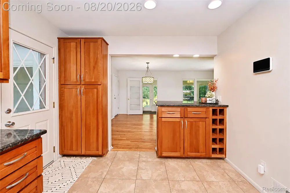 2374 Rutherford Road Bloomfield Hills City, MI 48302