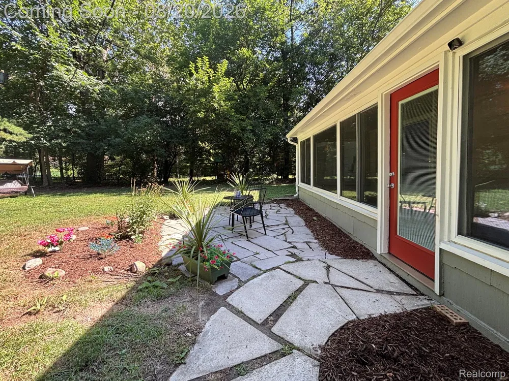 2374 Rutherford Road Bloomfield Hills City, MI 48302