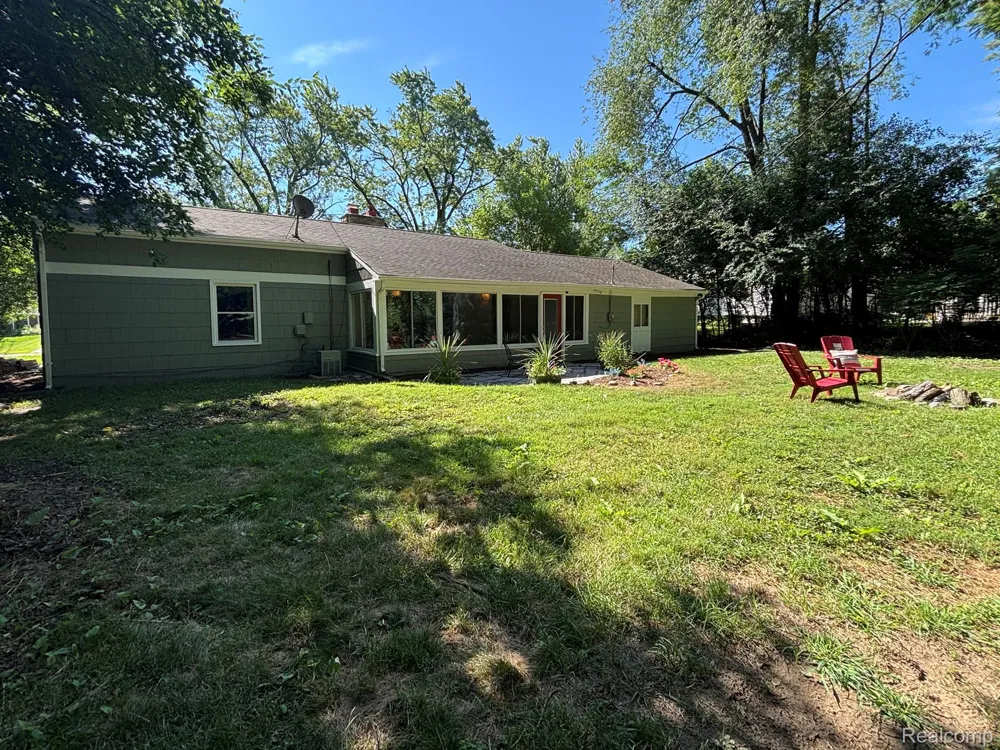 2374 Rutherford Road Bloomfield Hills City, MI 48302