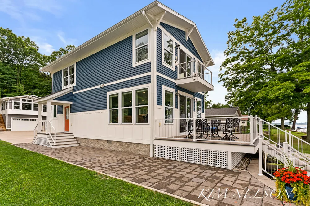 5768 South Shore Drive Fruitland Township, MI 49461