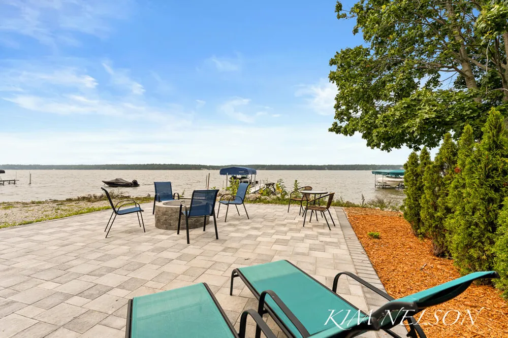5768 South Shore Drive Fruitland Township, MI 49461