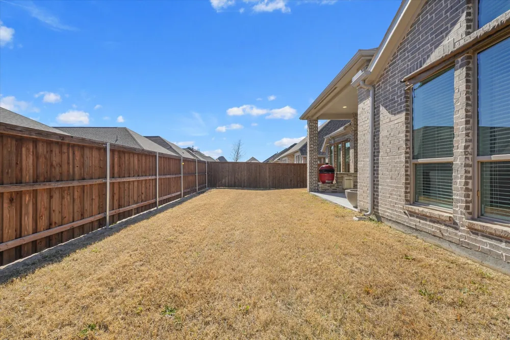 3316 Honey Suckle Lane Little Elm, TX 75068