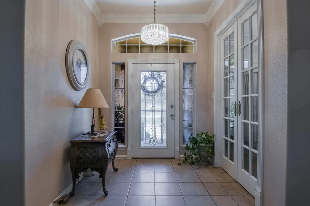 137 Cactus Road Waxahachie, TX 75165