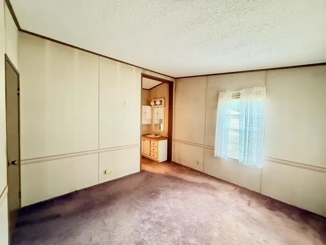 54223 Garrett Dowagiac, MI 49047