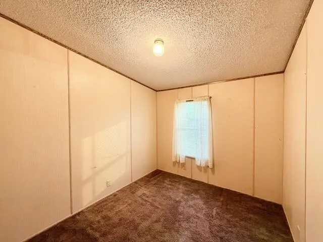 54223 Garrett Dowagiac, MI 49047