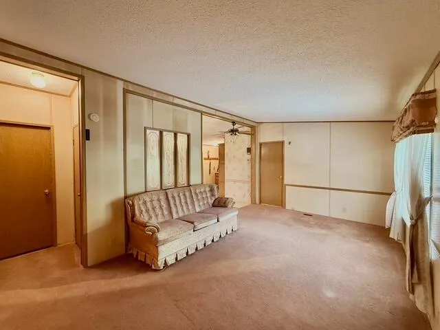 54223 Garrett Dowagiac, MI 49047